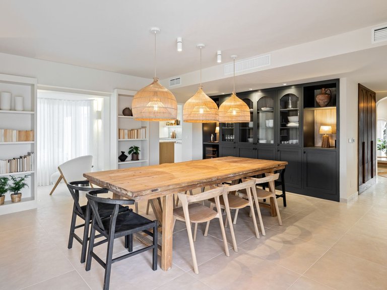 Villa for Sale in Hacienda Las Chapas, Malaga 11