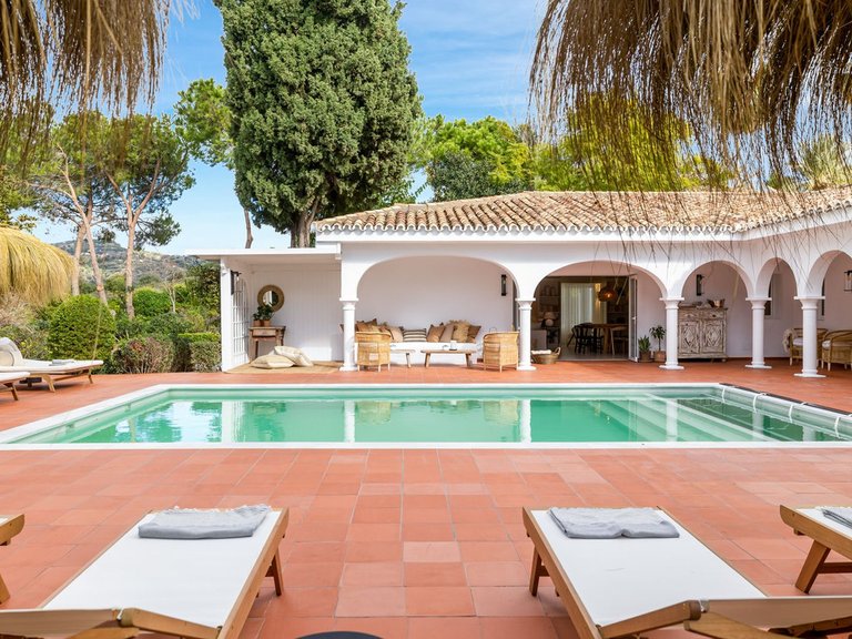 Villa for Sale in Hacienda Las Chapas, Malaga 4