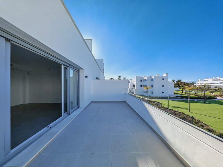 Apartment for Sale in Cancelada, Malaga 2