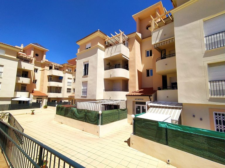 Apartment for Sale in San Luis De Sabinillas, Malaga 24