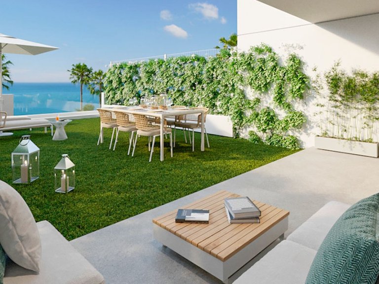 Plot for Sale in New Golden Mile, Malaga 6