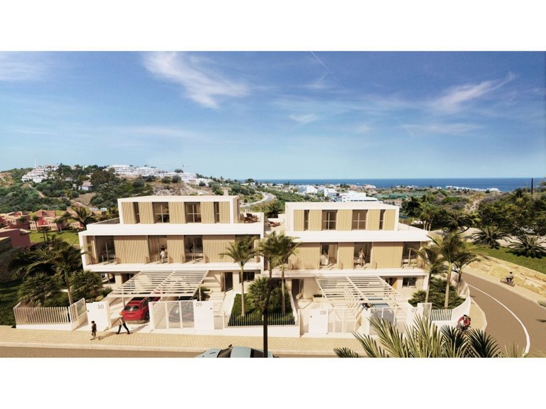 Town House for Sale in Estepona, Malaga 1