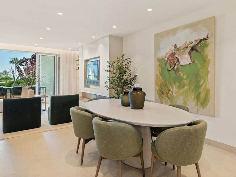 Apartment for Sale in New Golden Mile, Malaga 6
