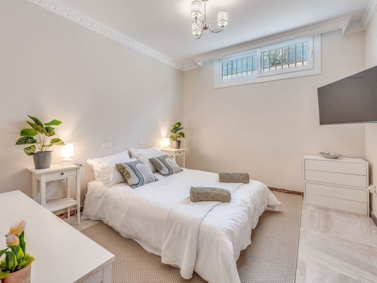 Villa for Sale in Marbesa, Malaga 18