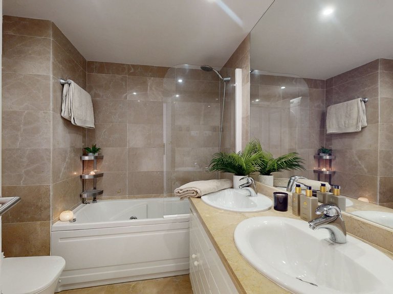 Apartment for Sale in Torrequebrada, Malaga 10