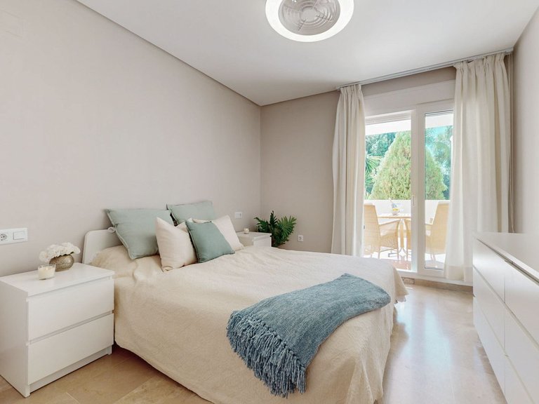 Apartment for Sale in Torrequebrada, Malaga 11