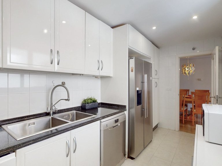 Apartment for Sale in Torrequebrada, Malaga 16