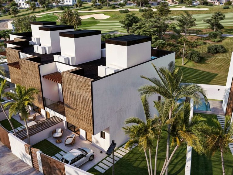 Town House for Sale in Estepona, Malaga 2
