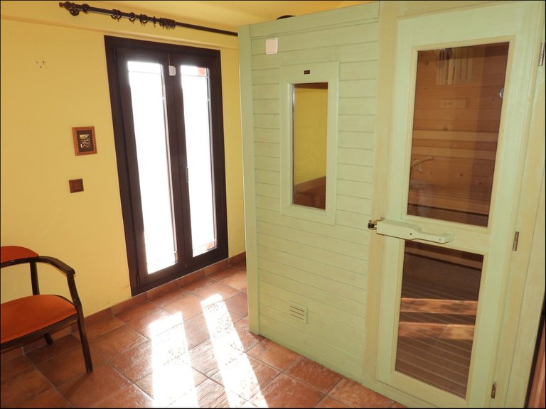 Villa for Sale in La Duquesa, Malaga 8