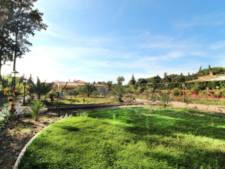 Villa for  in Guadalmina Baja, Malaga 23