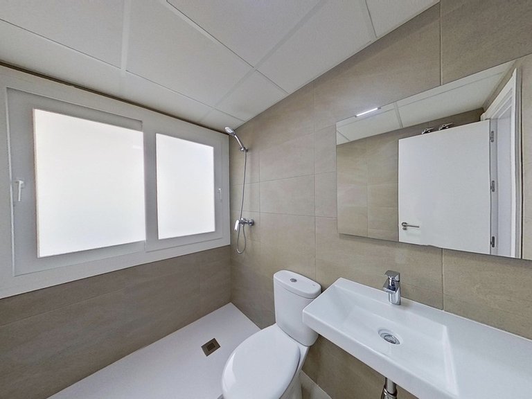 Apartment for Sale in Fuengirola, Malaga 27