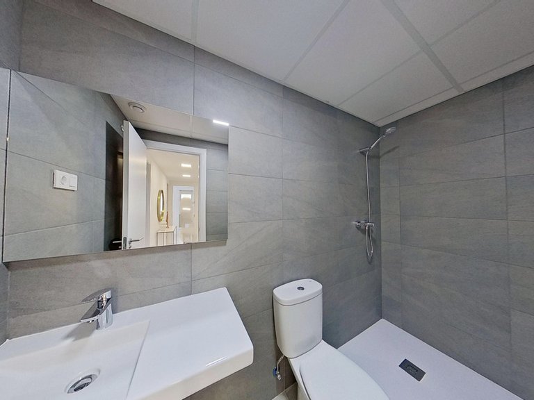 Apartment for Sale in Fuengirola, Malaga 28