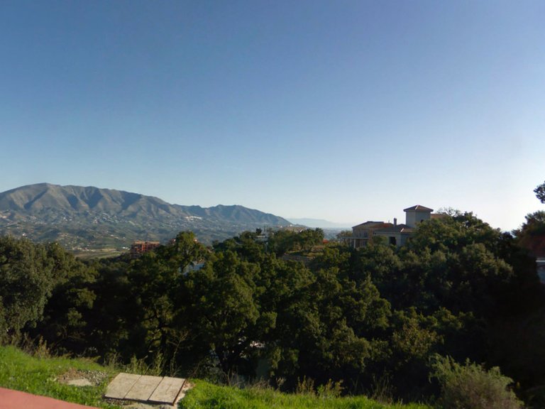 Plot for Sale in La Mairena, Malaga 1