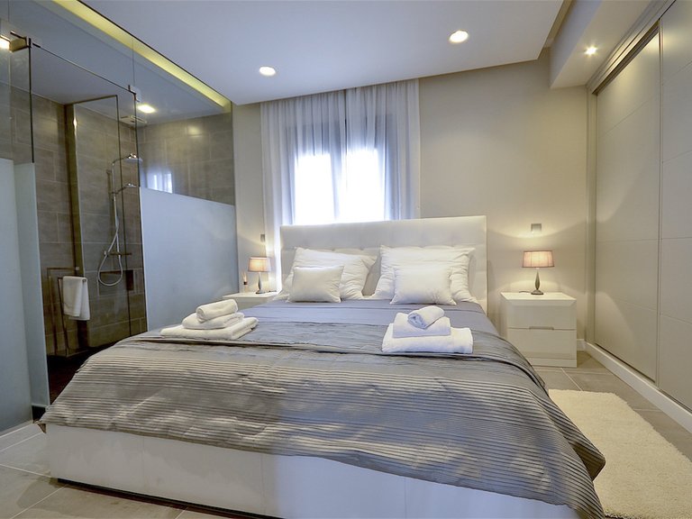 Apartment for Sale in Puerto Banús, Malaga 15