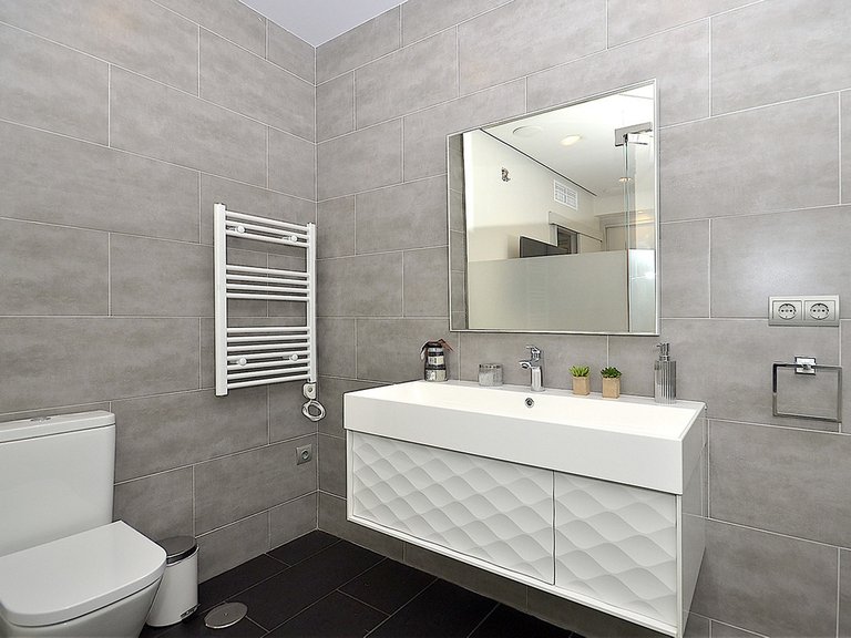 Apartment for Sale in Puerto Banús, Malaga 16