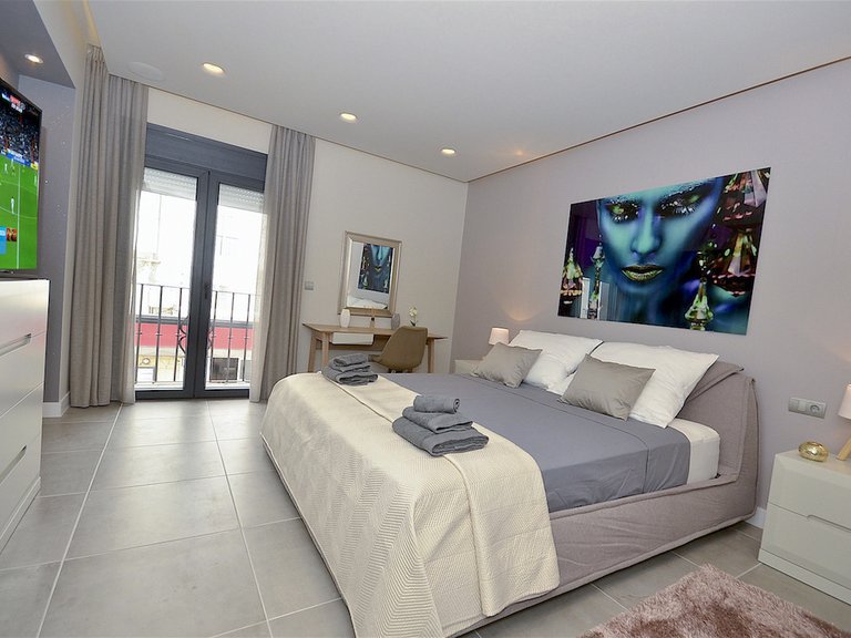 Apartment for Sale in Puerto Banús, Malaga 19