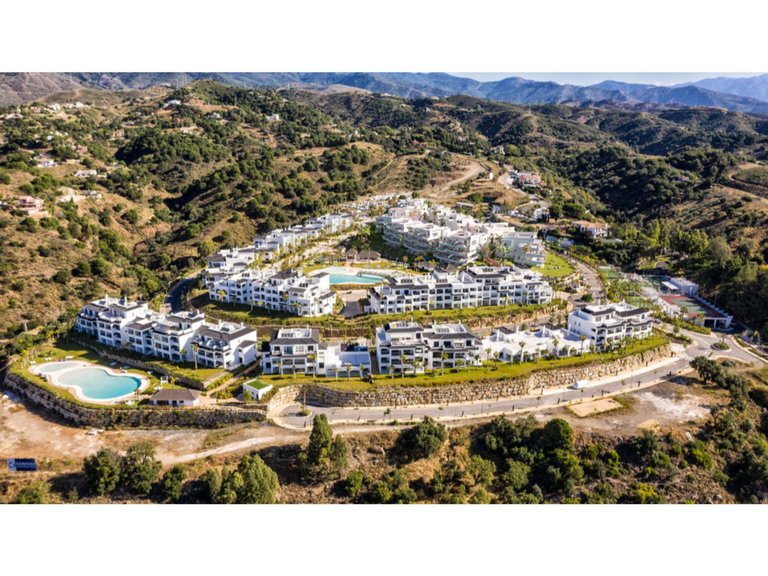 Apartment for  in Estepona, Malaga 10