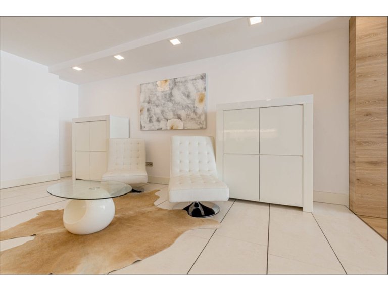 Apartment for  in Puerto Banús, Malaga 16