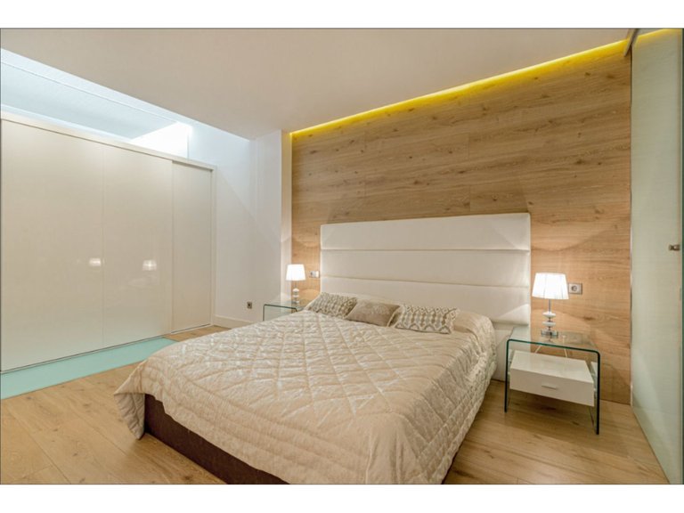 Apartment for  in Puerto Banús, Malaga 19