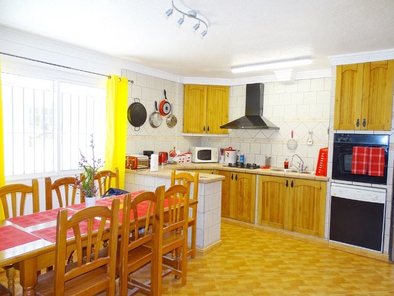 Town House for Sale in La Duquesa, Malaga 3