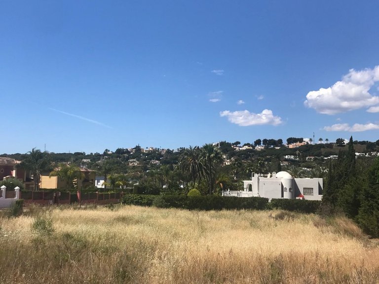 Plot for Sale in Nueva Andalucía, Malaga 2