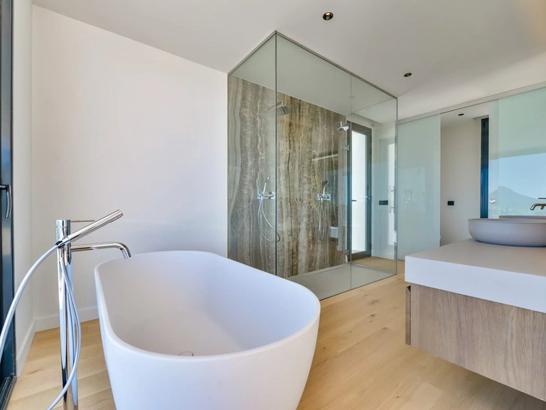 Villa for Sale in Altea, Alicante 28