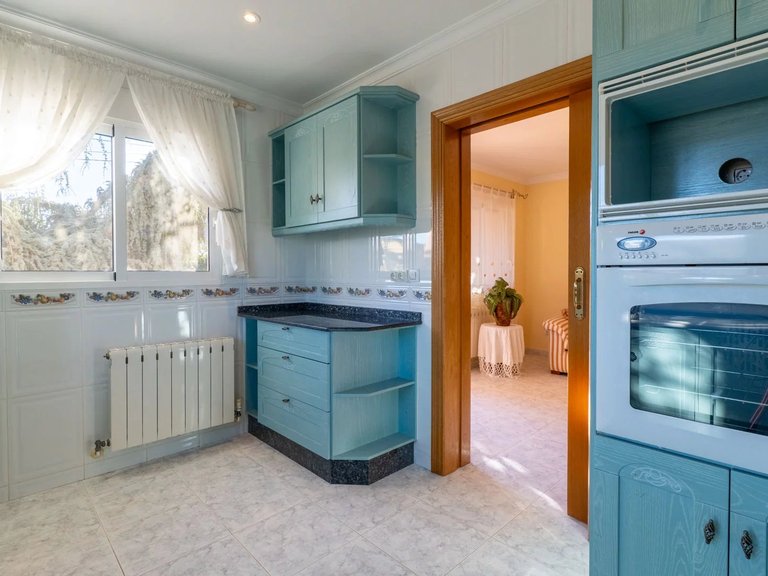 Villa for Sale in Jalón, Alicante 12