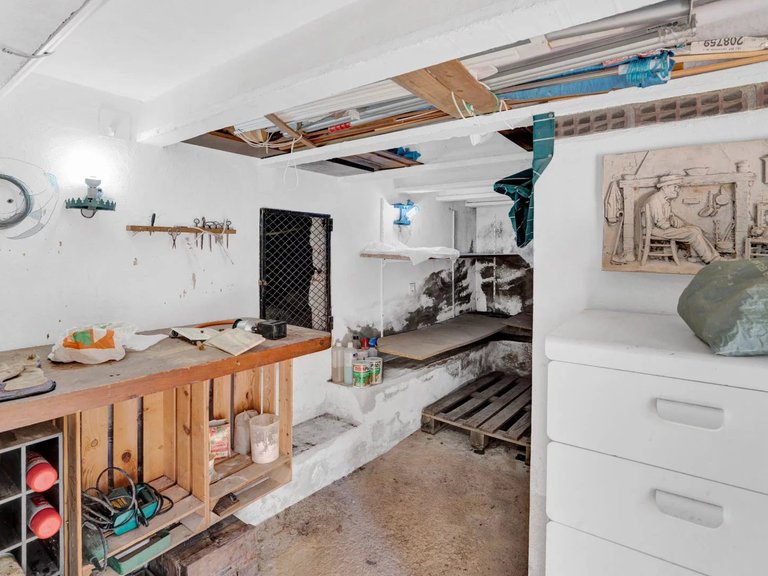 Villa for Sale in Calp, Alicante 26