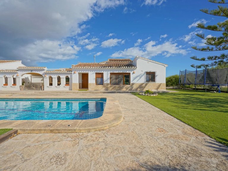 Villa for Sale in Jávea, Alicante 33