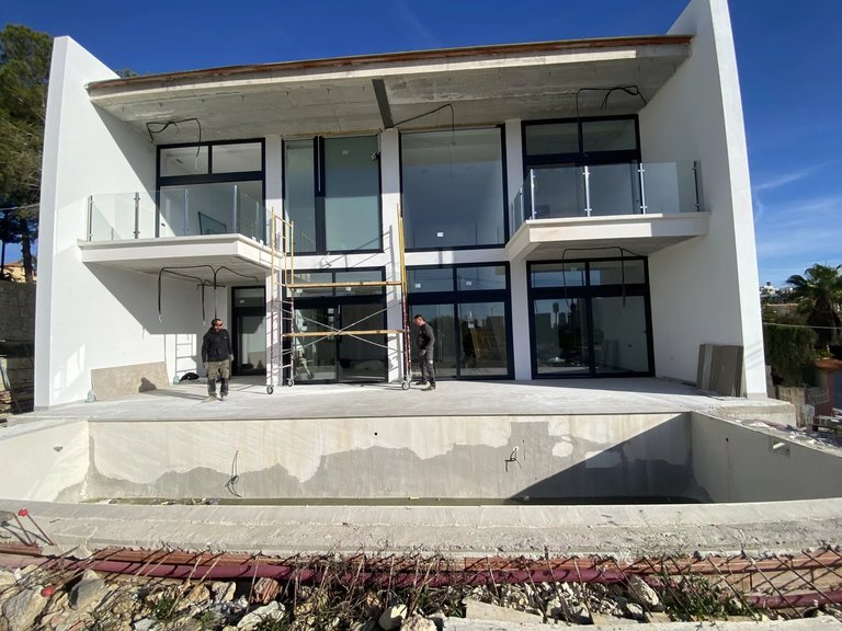 Villa for Sale in Calp, Alicante 2