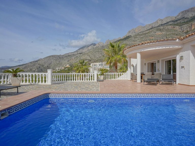 Villa for Sale in Altea, Alicante 10