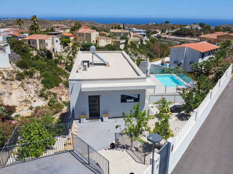 Villa for Sale in Benitachell, Alicante 3