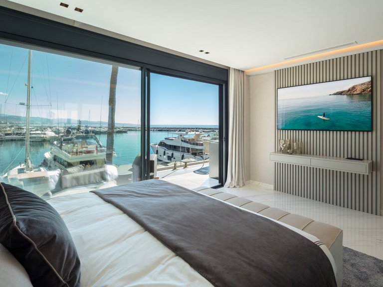 Apartment for Sale in Marbella - Puerto Banus, Marbella, Malaga 3