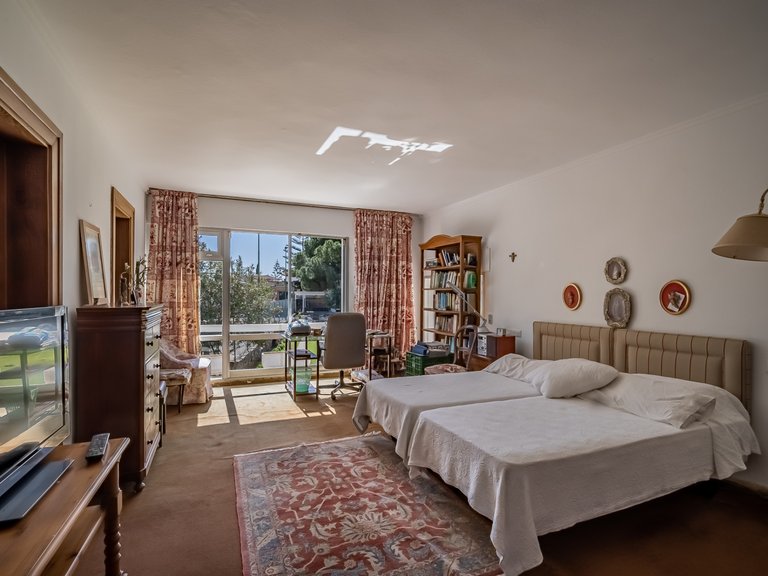 Villa for Sale in Marbella, Malaga 18