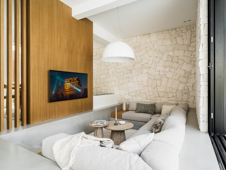 Villa for Sale in Nueva Andalucia, Marbella, Malaga 3