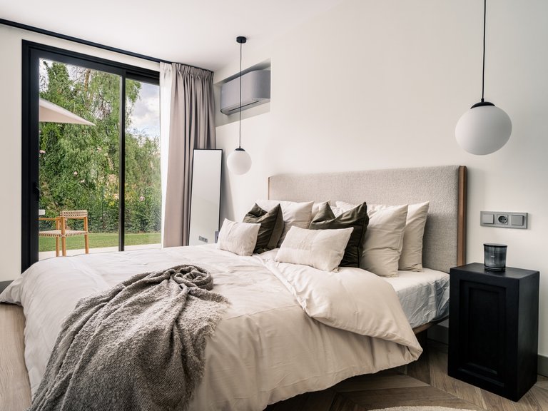 Villa for Sale in Nueva Andalucia, Marbella, Malaga 25