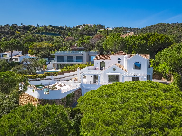 Villa for Sale in Benahavis, Malaga 4