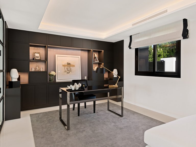 Villa for Sale in Marbella, Malaga 53