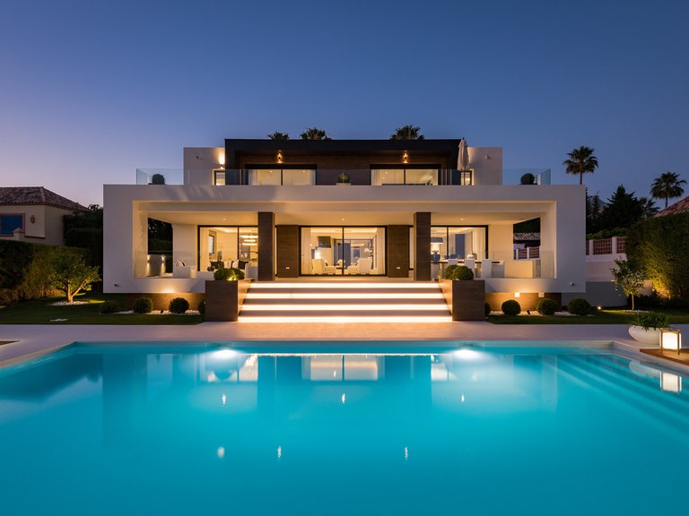 Villa for Sale in Marbella, Malaga 3