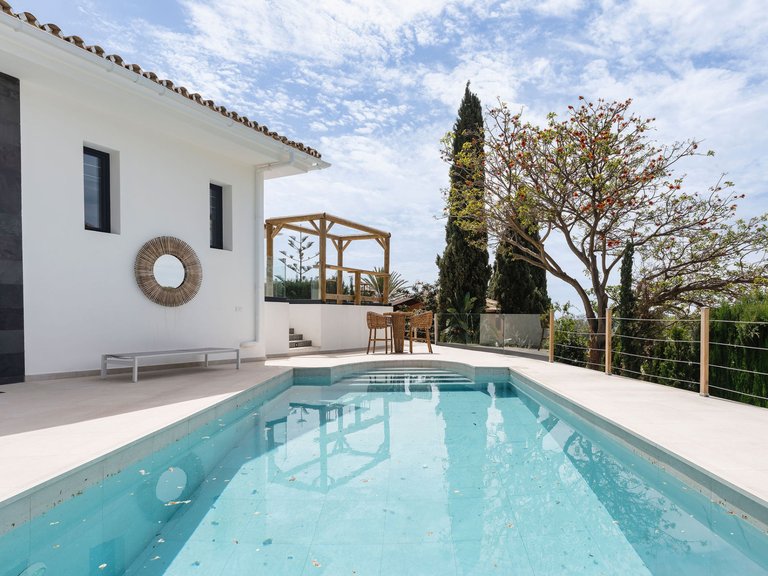 Villa for Sale in Marbella, Malaga 10