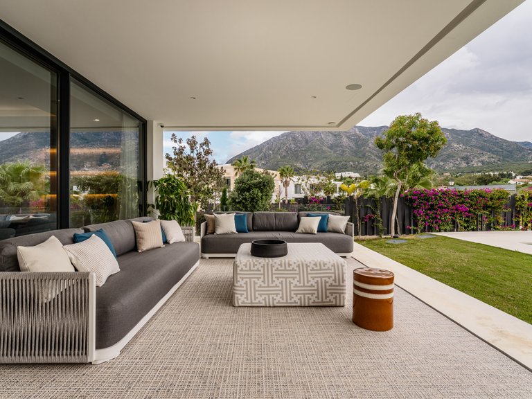 Villa for Sale in Marbella, Malaga 1
