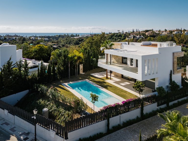 Villa for Sale in Marbella, Malaga 2