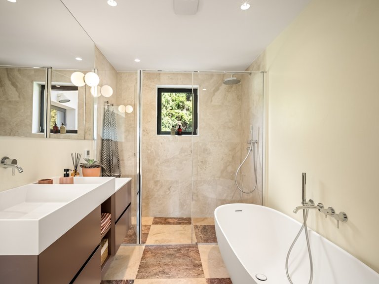 Villa for Sale in Marbella, Malaga 23