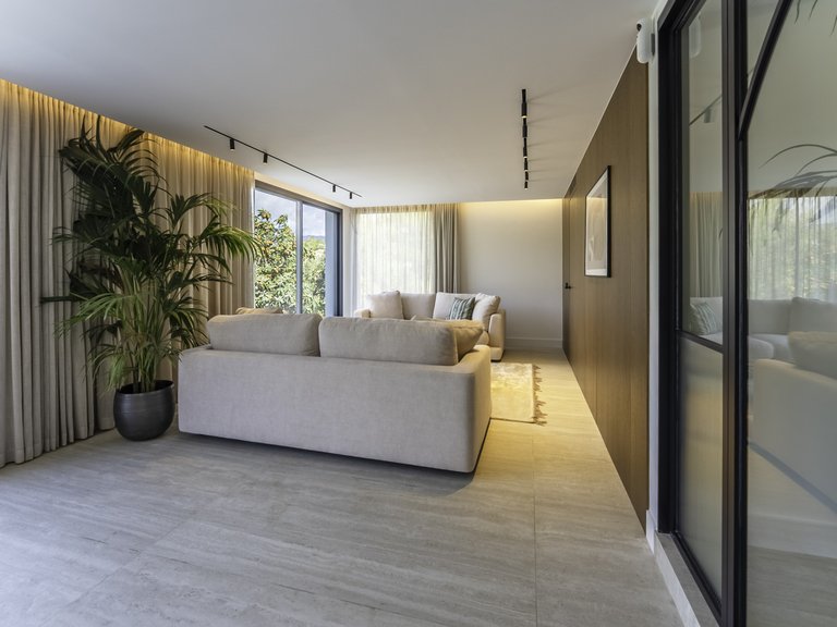 Villa for Sale in Marbella, Malaga 12