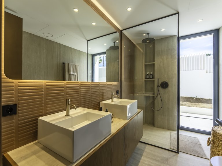 Villa for Sale in Marbella, Malaga 17