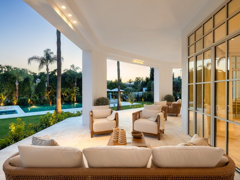 Villa for Sale in Nueva Andalucia, Marbella, Malaga 10