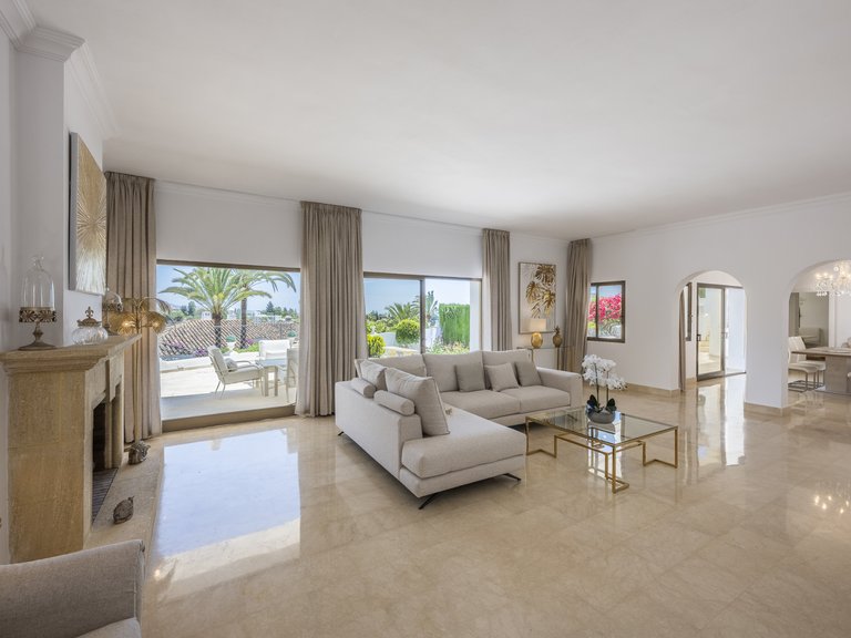 Villa for Rent in Marbella Golden Mile, Marbella, Malaga 3