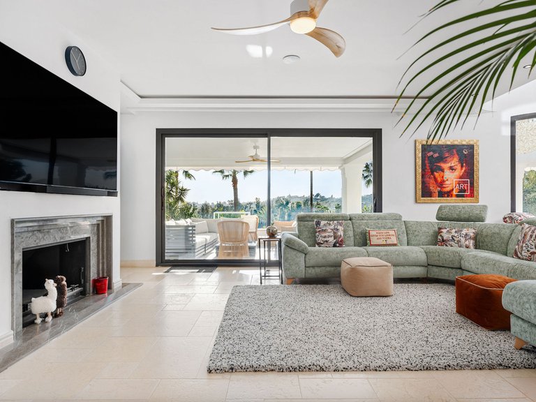 Villa for Sale in Nueva Andalucia, Marbella, Malaga 14