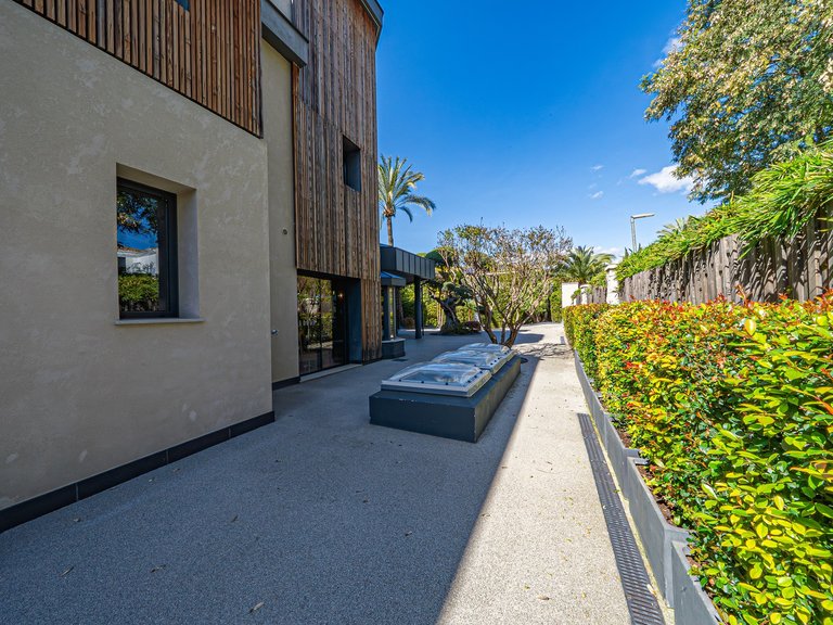Villa for Sale in San Pedro De Alcantara, Malaga 24