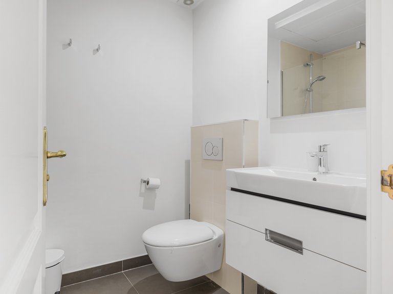 Town House for Sale in Benahavis, Malaga 8
